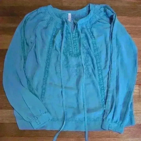 Roper Tops - Roper Western Sheer Eyelet Long Sleeved Blouse